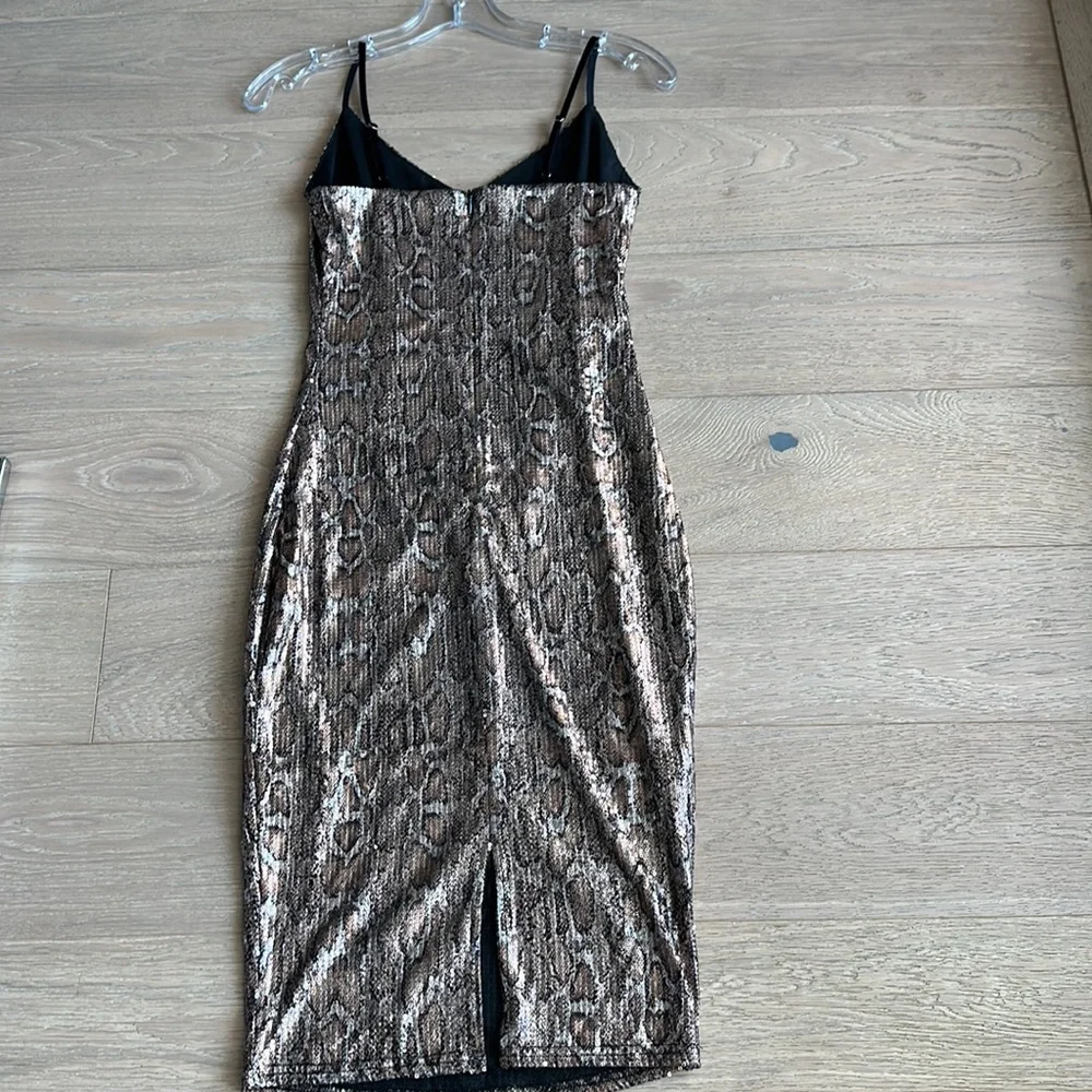Bebe metallic sequin snakeskin dress - Picture 5 of 6